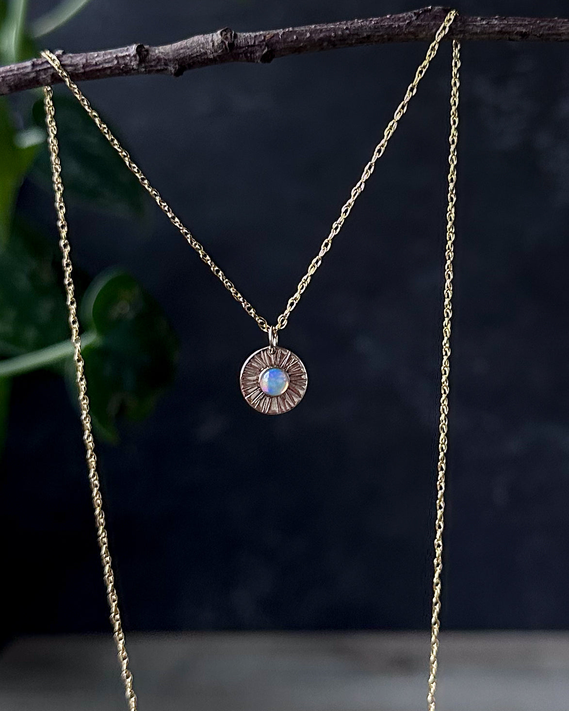 Eos Pendant Small - Gold