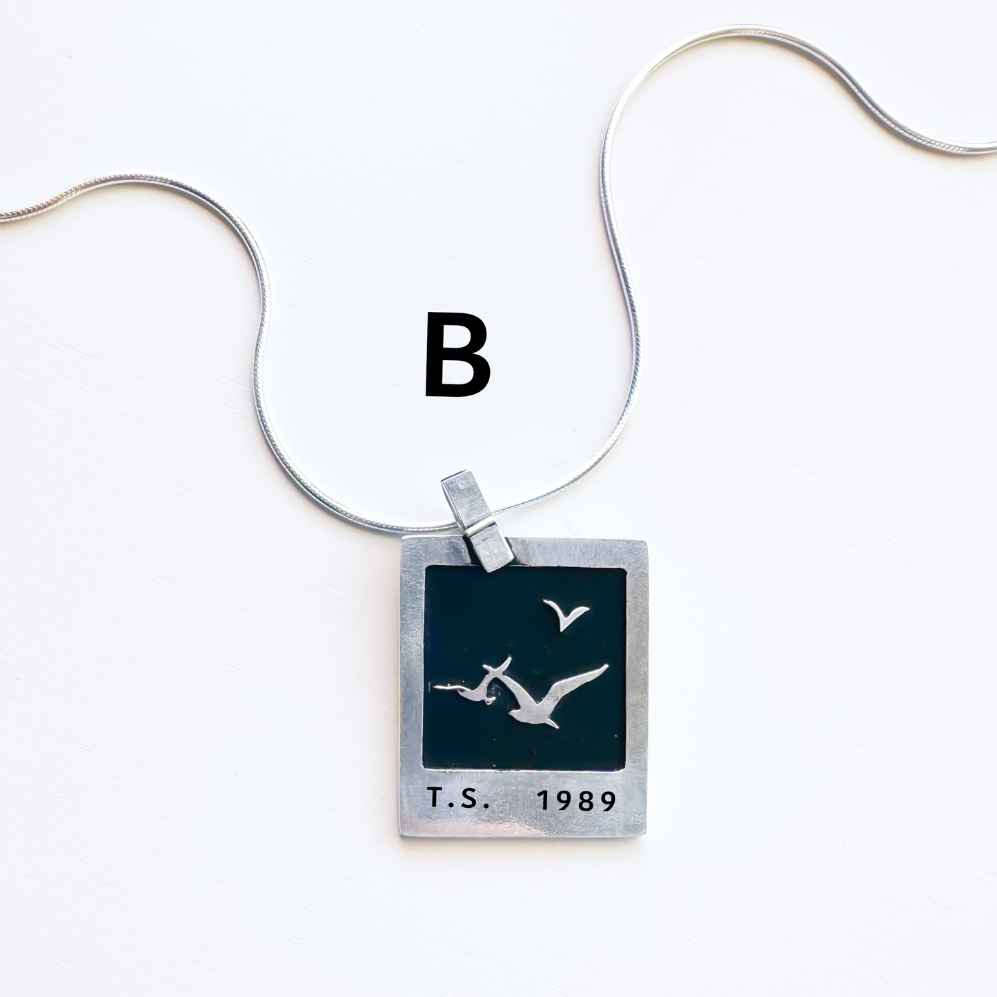 Seagull Polaroid Pendant